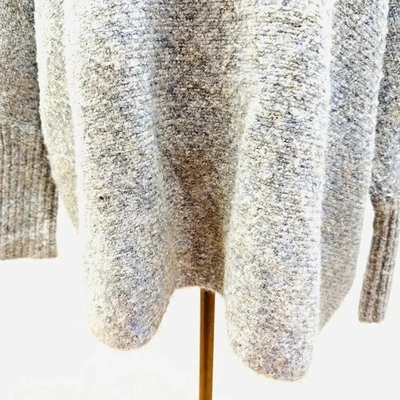 JESSICA SIMPSON Women Long Sleeve Pull-Over Turtle Neck Gray/Blu Sweater Sz XS - Picture 3 of 14